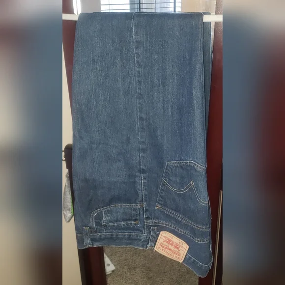 Mens Levi's 559 - Picture 3 of 5